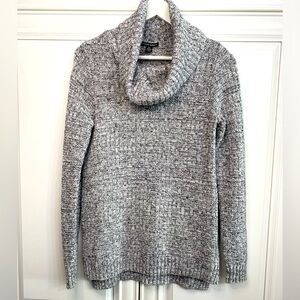 Hilary Radley Women’s Size Small Cowl Neck Sweater Grey Black Vents at Hips